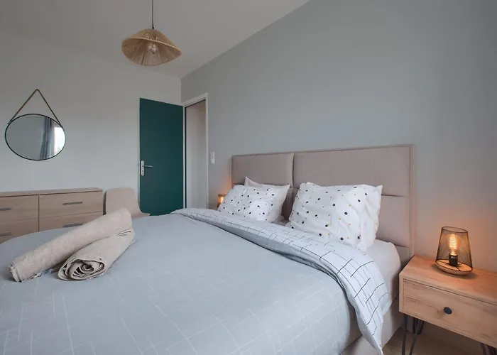 Le Solférino - Balcon - Parking - Wifi * Laval (Mayenne)