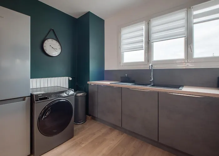 Le Solférino - Balcon - Parking - Wifi * Laval (Mayenne)